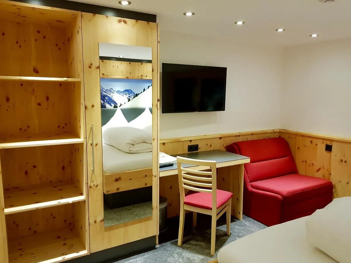 Ferienhaus Ziarm Apartamento Ischgl